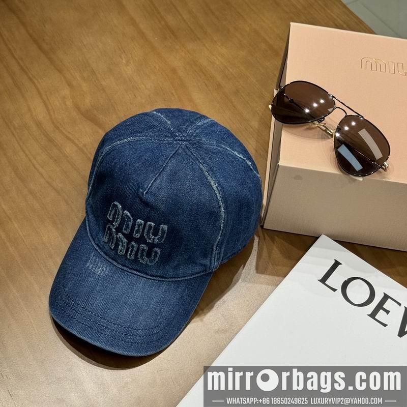 Replica Miumiu cap dx94