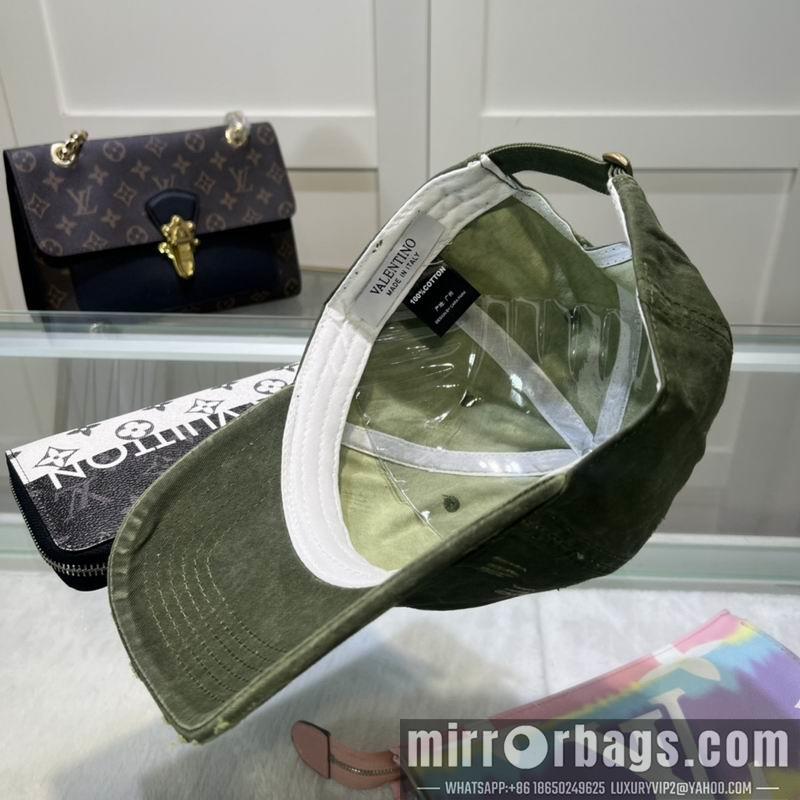 Replica Valentino Hat 042701