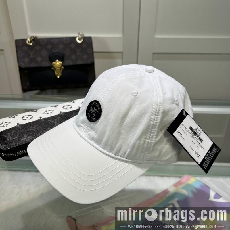 Replica Arcteryx cap dx09