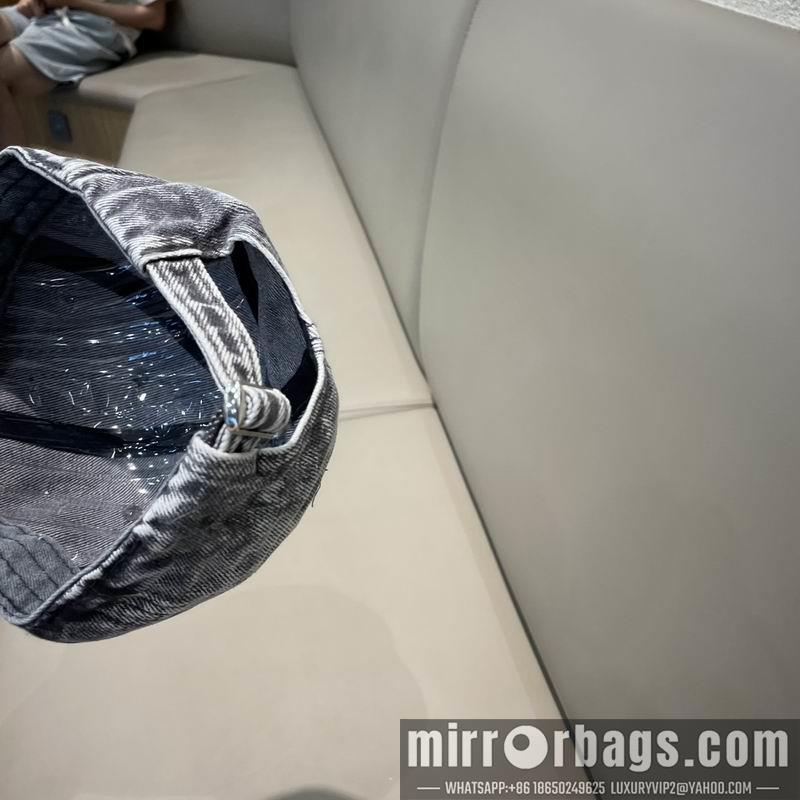 Replica Chanel Cap 032002
