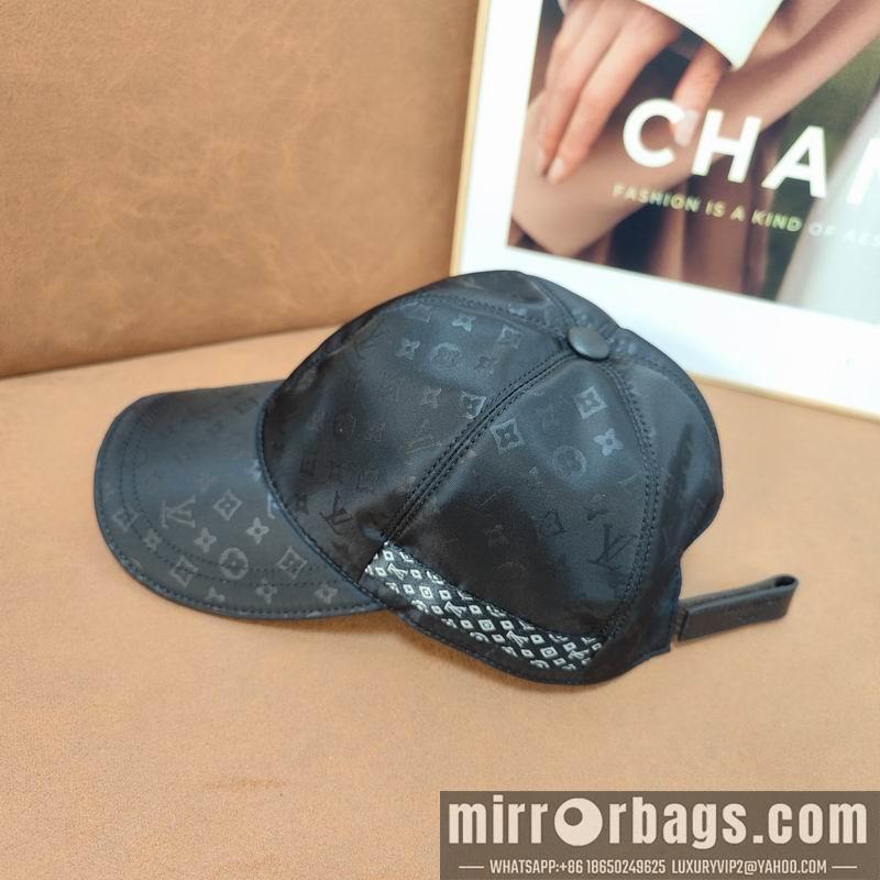 Replica LV Hat dx108