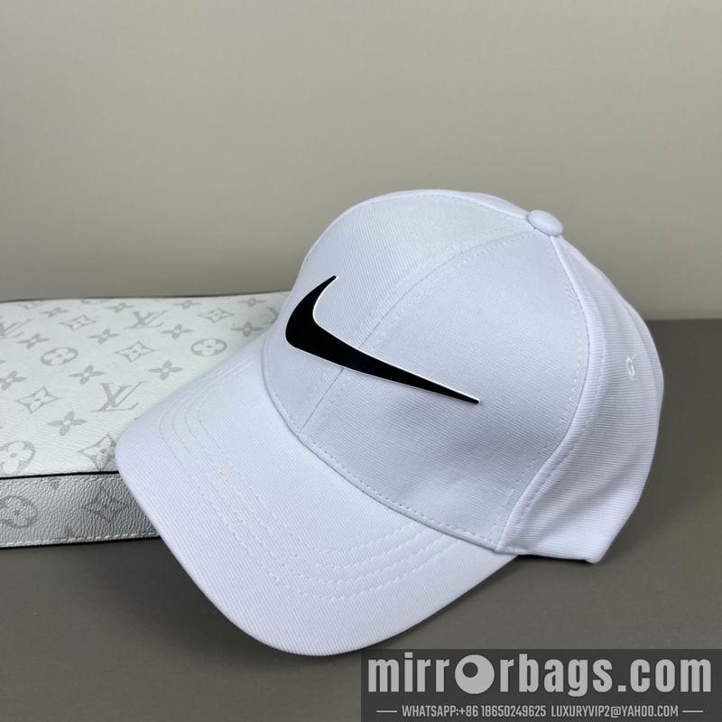 Replica Nike Cap dx13