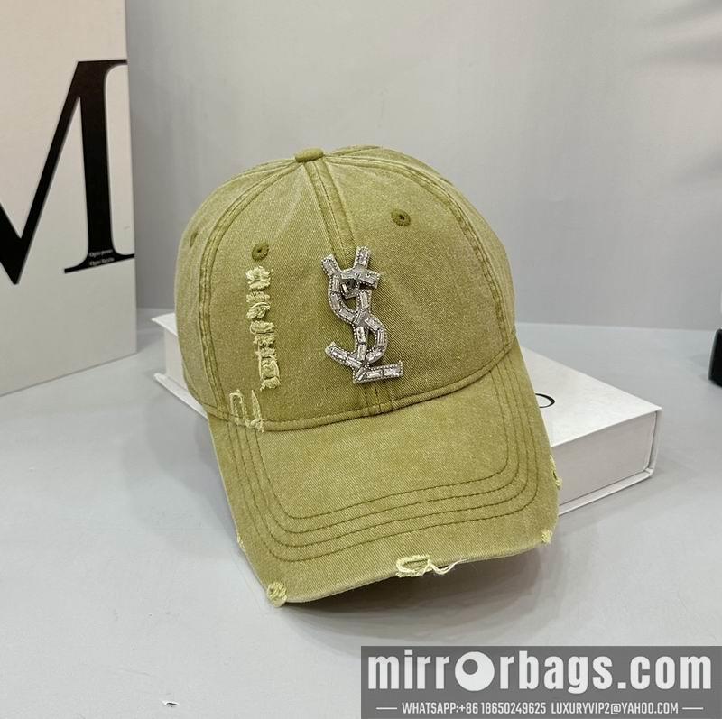 Replica YSL Hat dx07