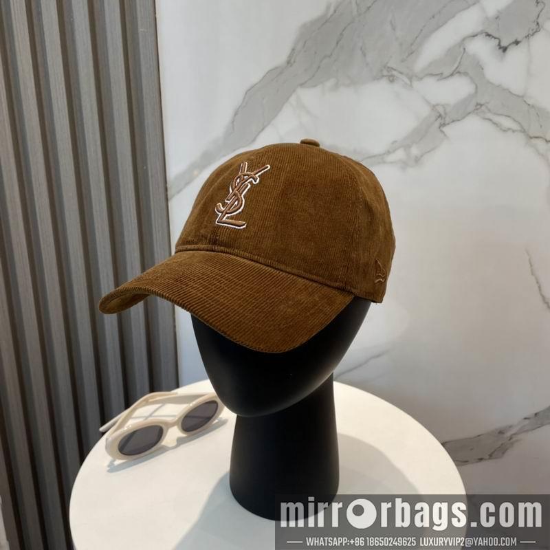 Replica YSL cap dx26