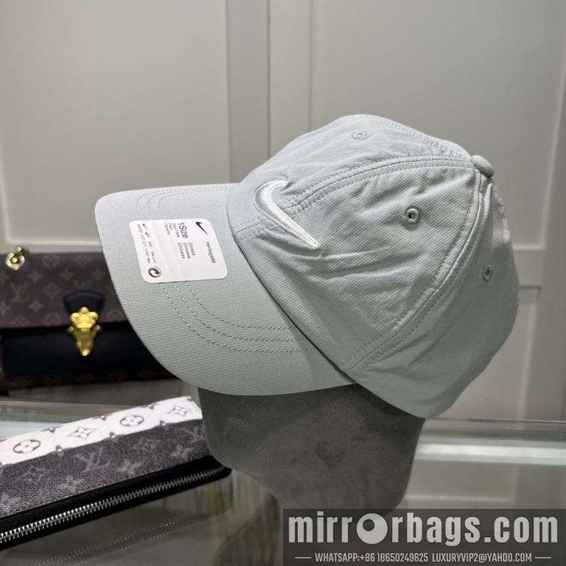 Replica Nike cap dx06