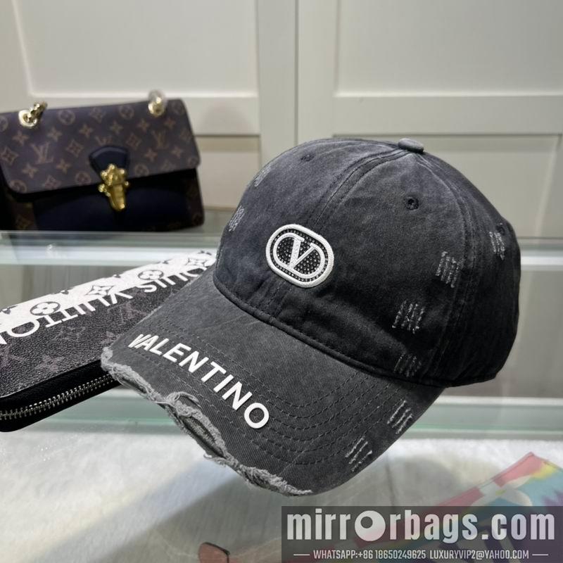 Replica Valentino Hat 042701