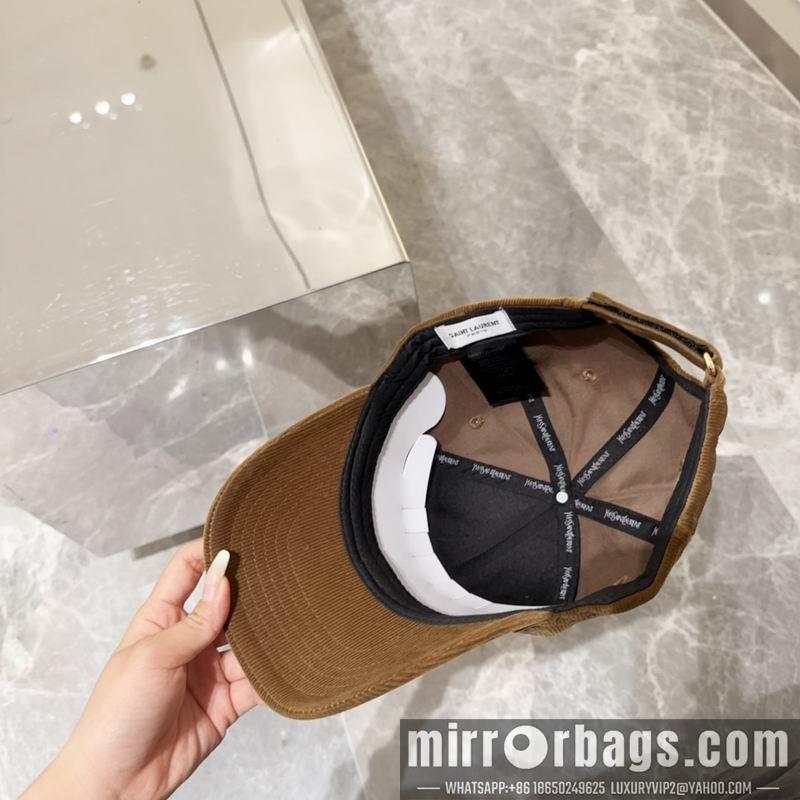 Replica YSL cap 072801