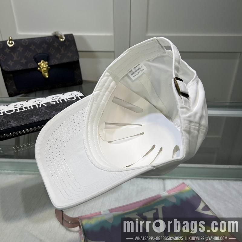Replica Other cap dx16