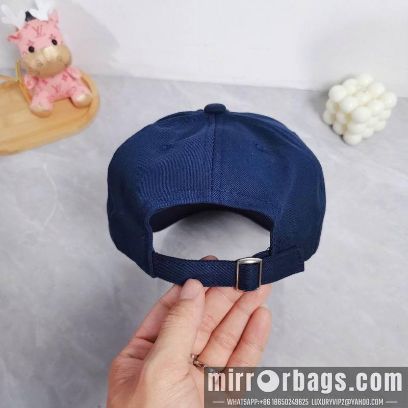 Replica Celine cap dx04