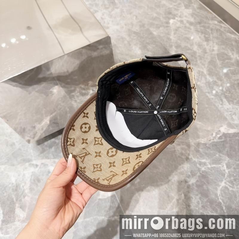 Replica LV cap dx38