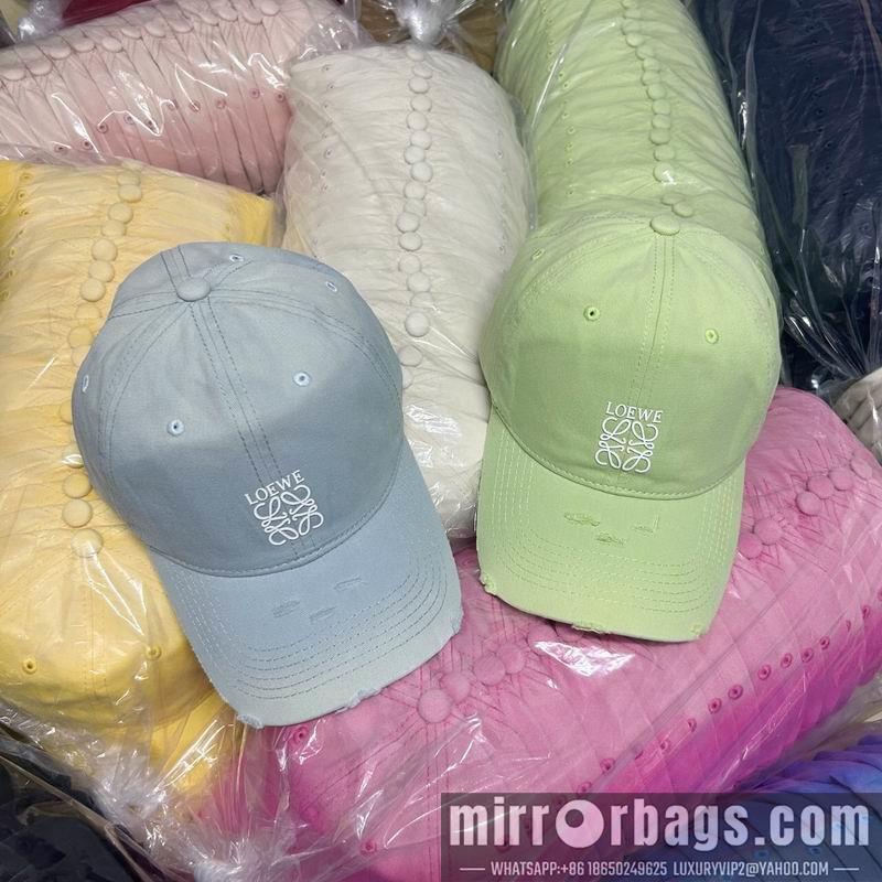 Replica Loewe cap dx52