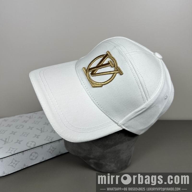 Replica LV cap dx44