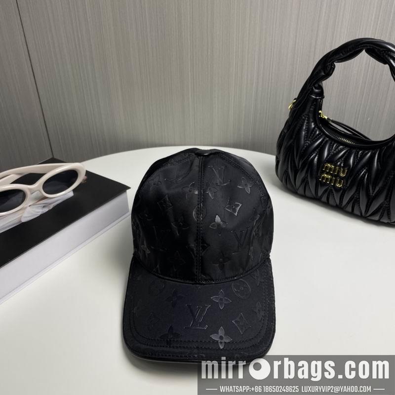 Replica LV cap dx44