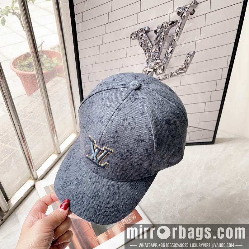 Replica LV cap 050704