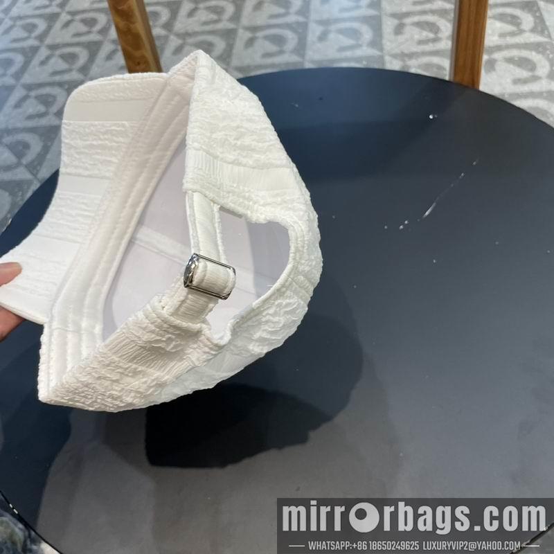 Replica Prada cap 042807