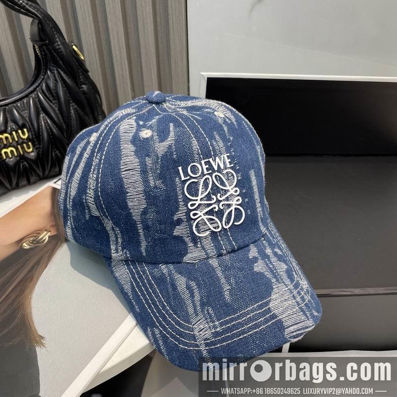 Replica Loewe cap dx53