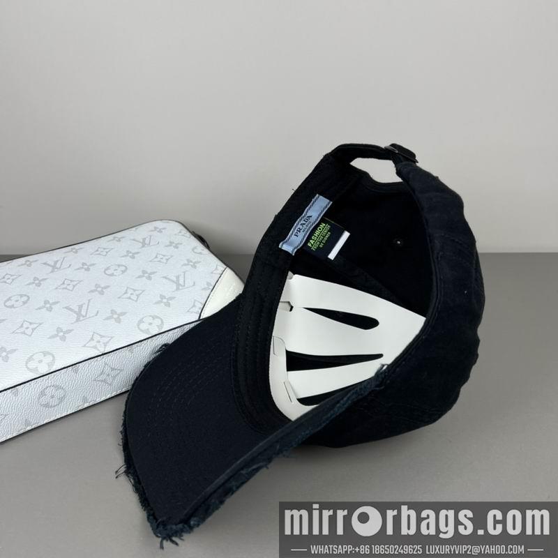 Replica Prada cap dx30