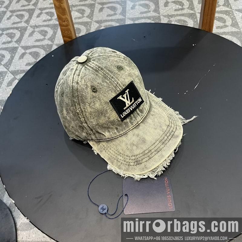Replica LV cap 042811