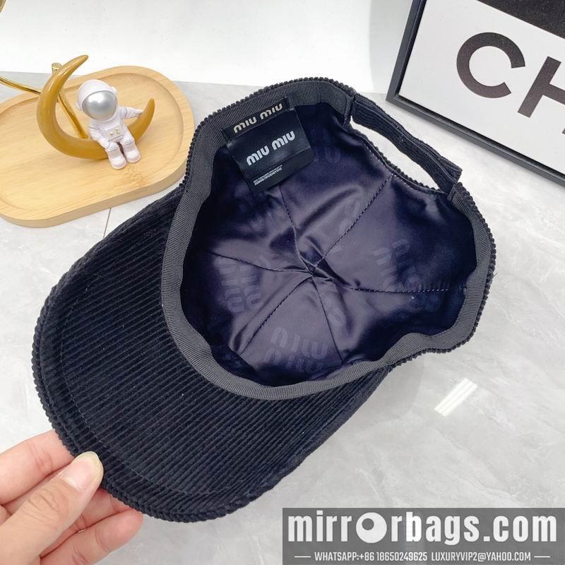 Replica Miumiu Cap dx34