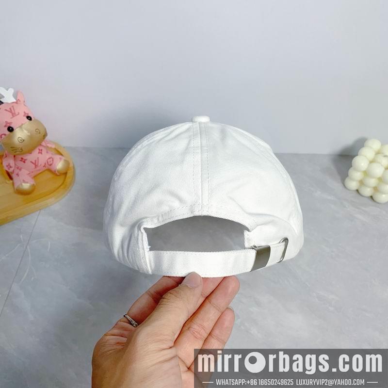 Replica Balmain cap dx01