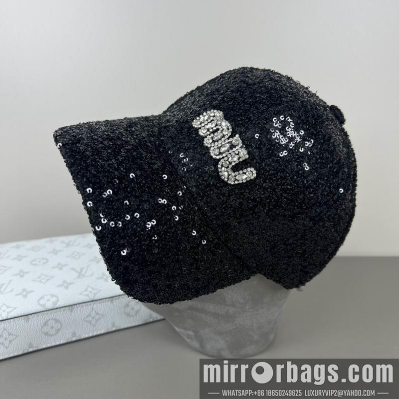 Replica Miumiu Cap dx40