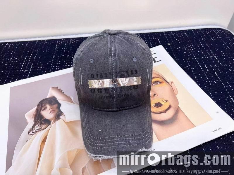Replica Other cap dx18