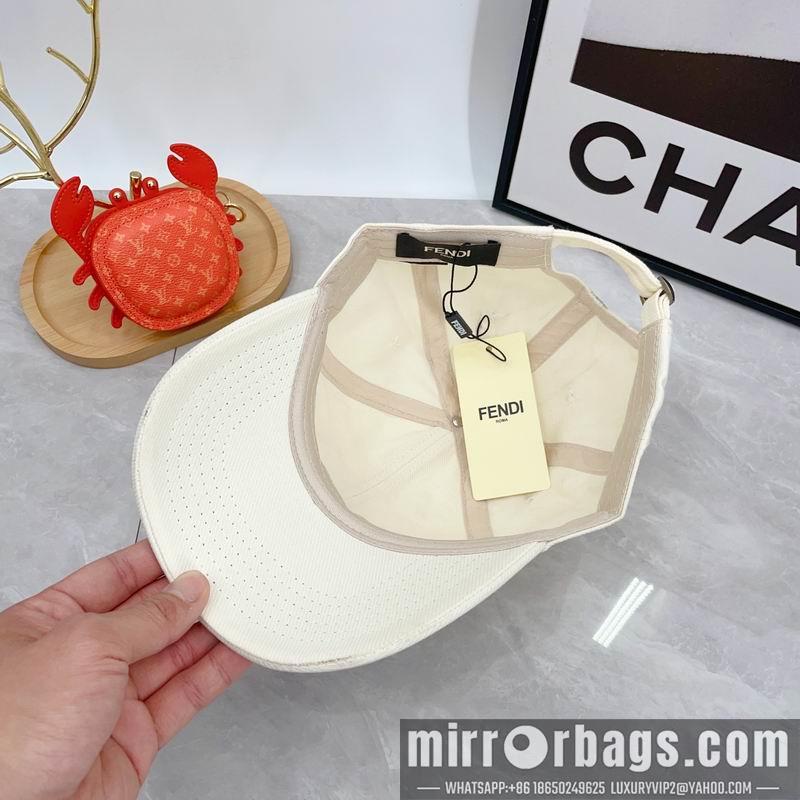 Replica Fendi cap dx70