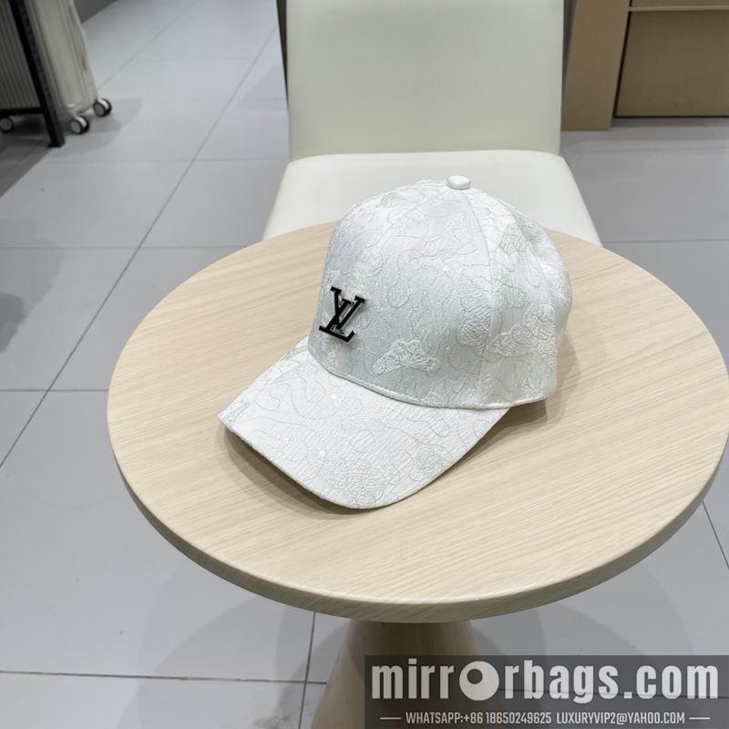 Replica LV cap 041402