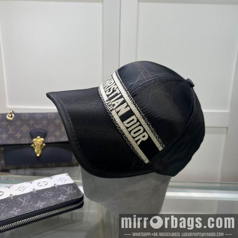 Replica Dior cap dx60