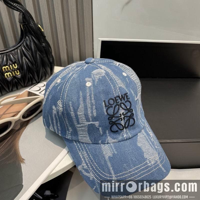 Replica Loewe cap dx53