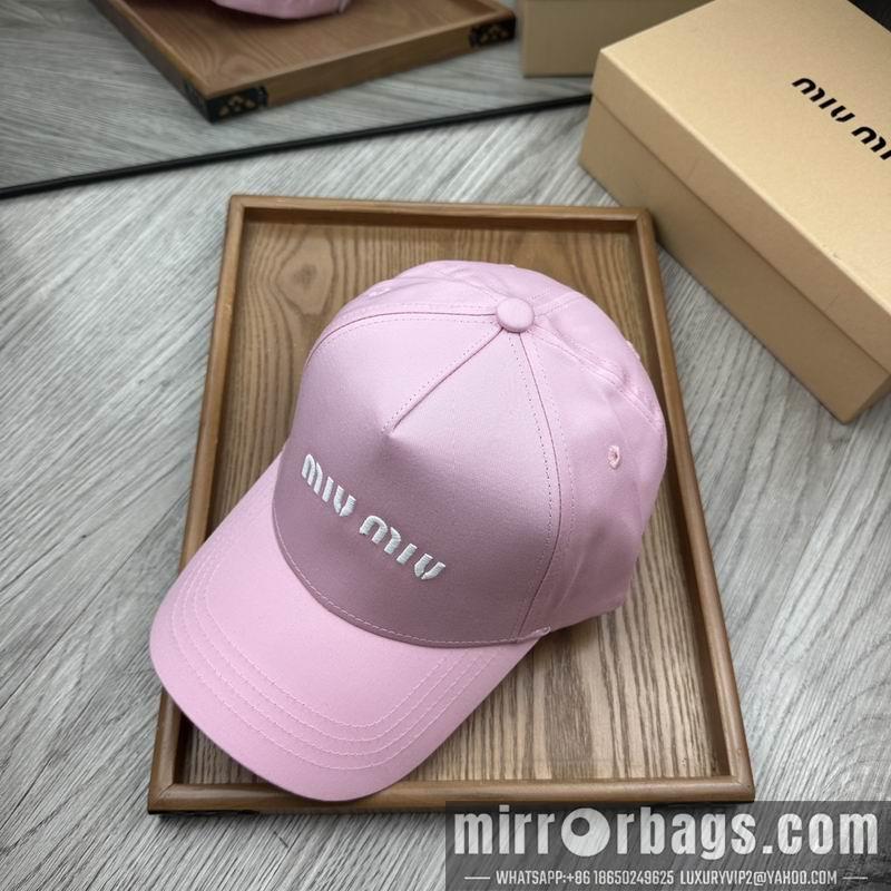 Replica Miumiu cap dx60