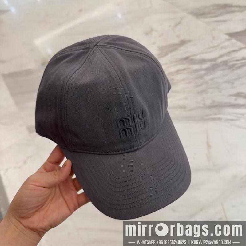 Replica Miumiu Cap dx35