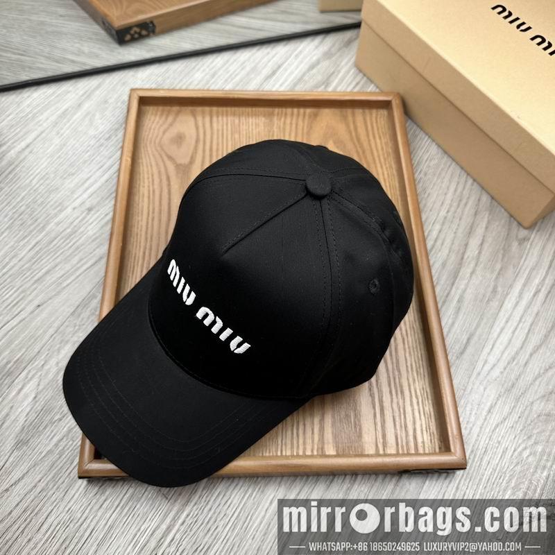 Replica Miumiu cap dx60