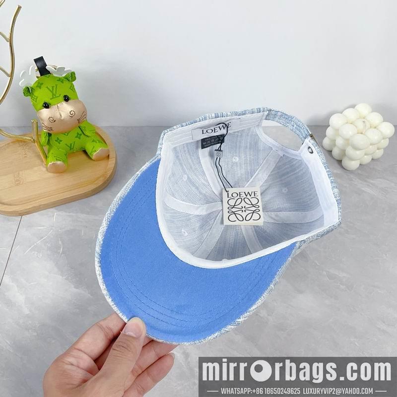 Replica Loewe cap dx27
