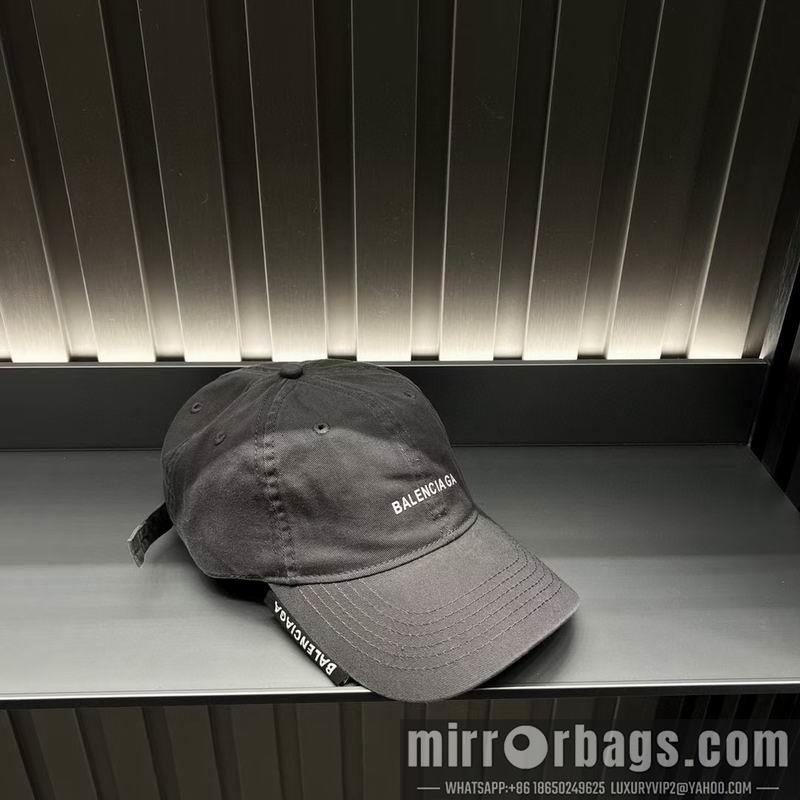 Replica Balenciaga cap dx40