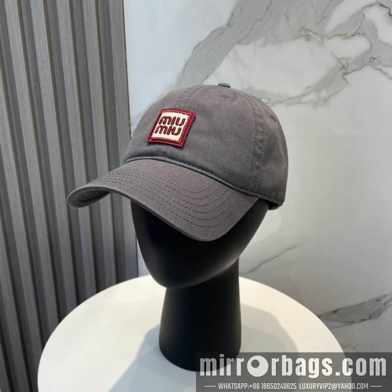 Replica Miumiu cap hm07