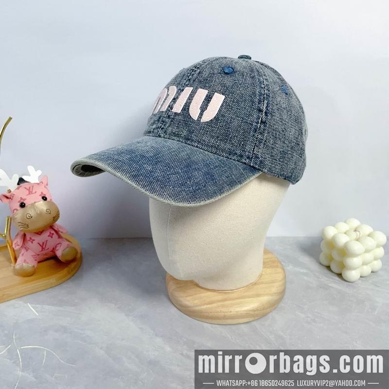 Replica Miumiu cap dx46