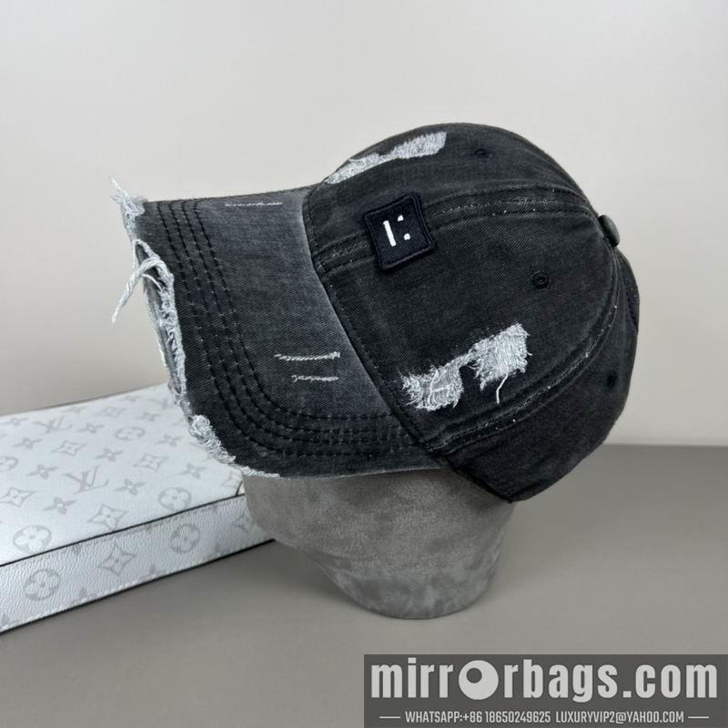 Replica Acne cap dx18