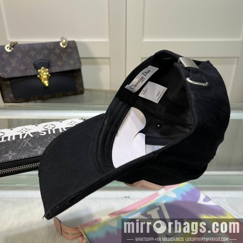 Replica Dior cap dx08