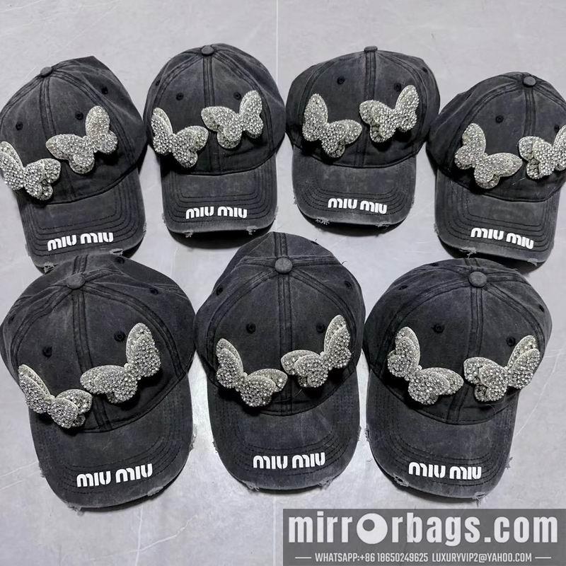 Replica Miumiu cap dx18