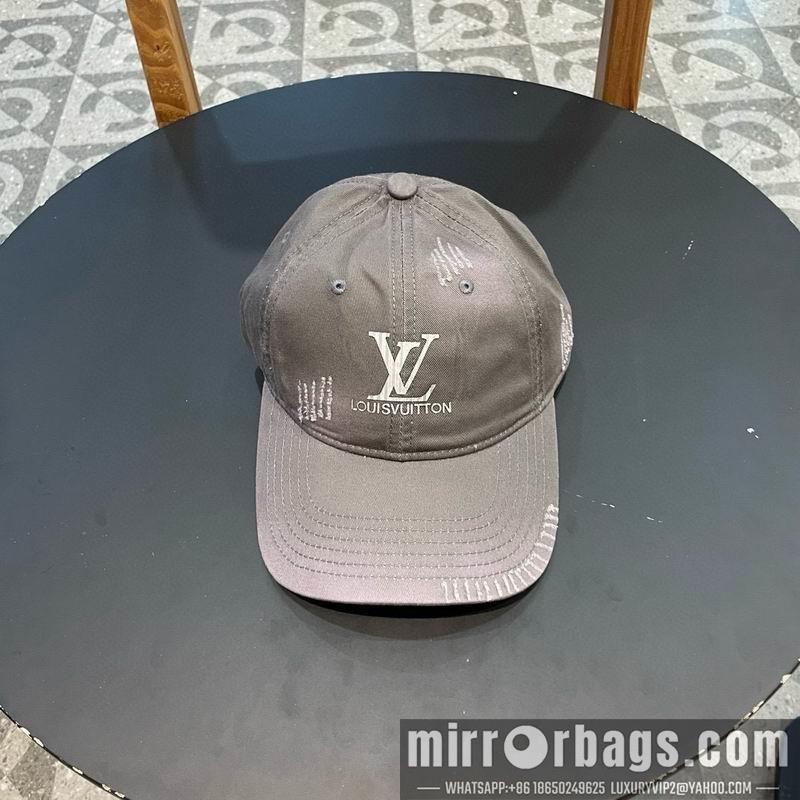 Replica LV cap 020802