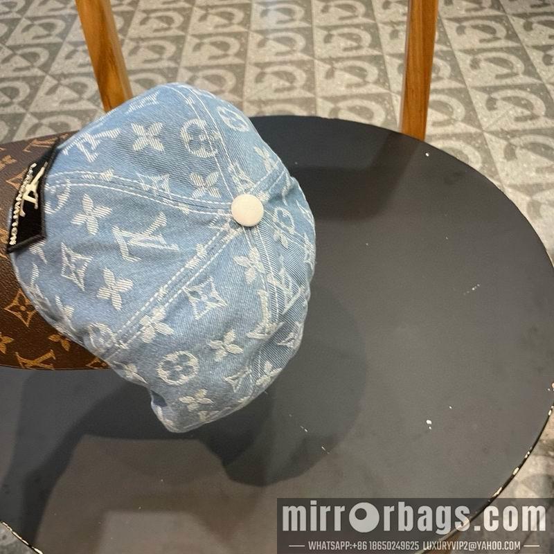 Replica LV Hat 032002