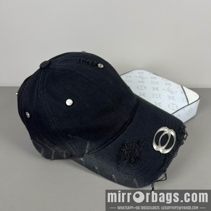 Replica Balenciaga cap dx40