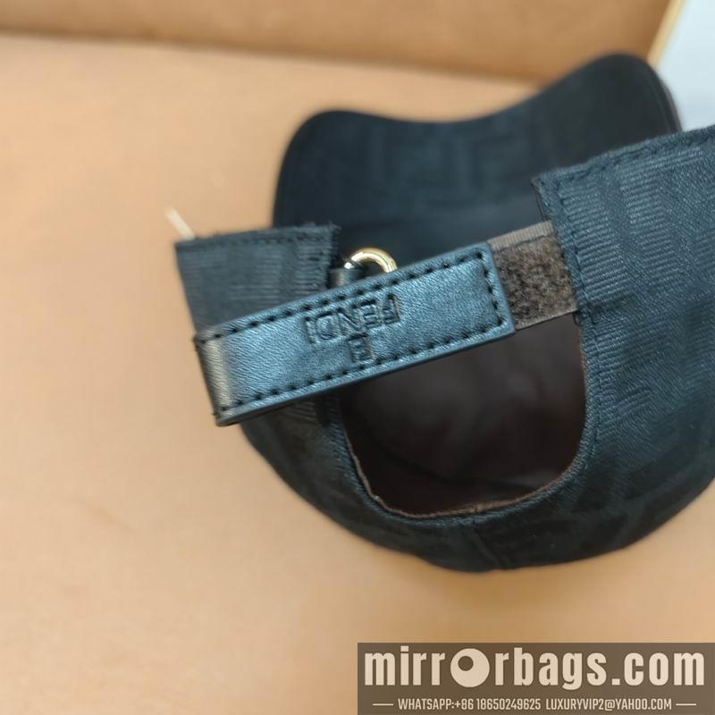 Replica Fendi cap dx64