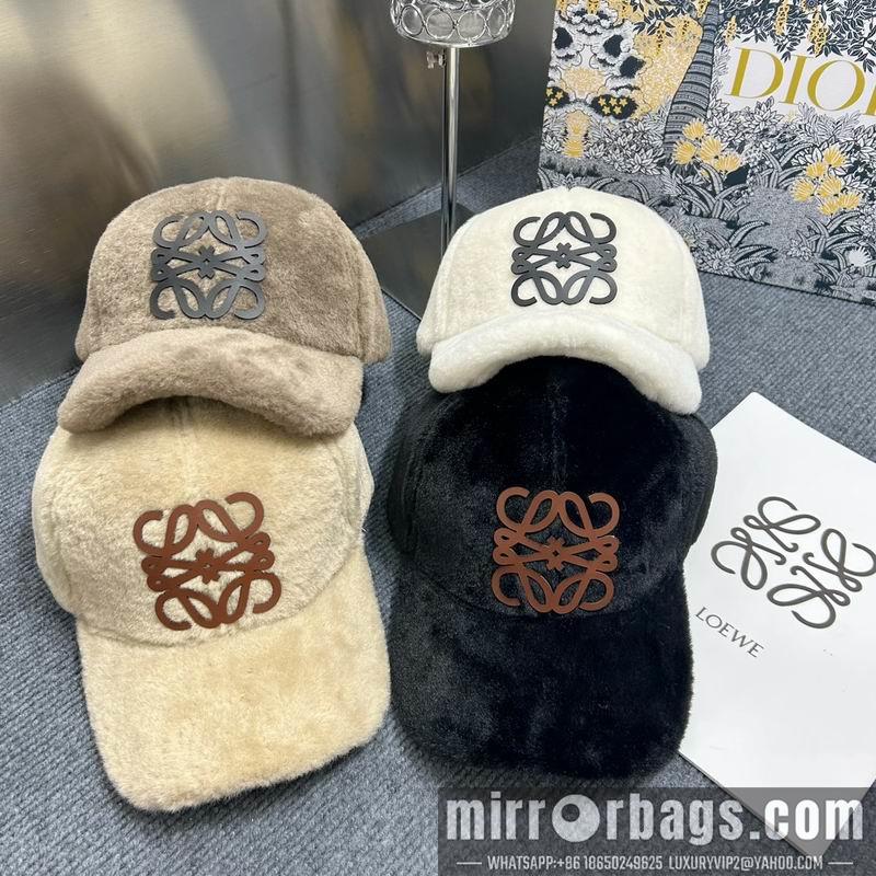 Replica Loewe cap dx32