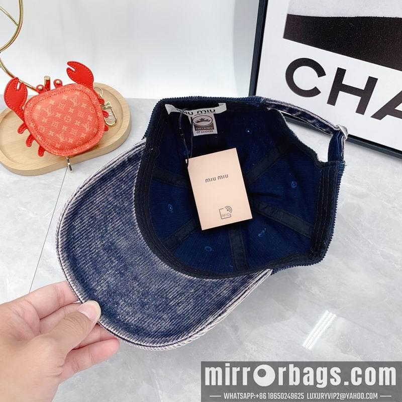 Replica Miumiu cap dx92