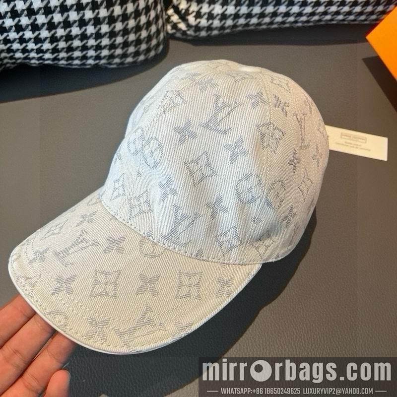 Replica LV cap dx01
