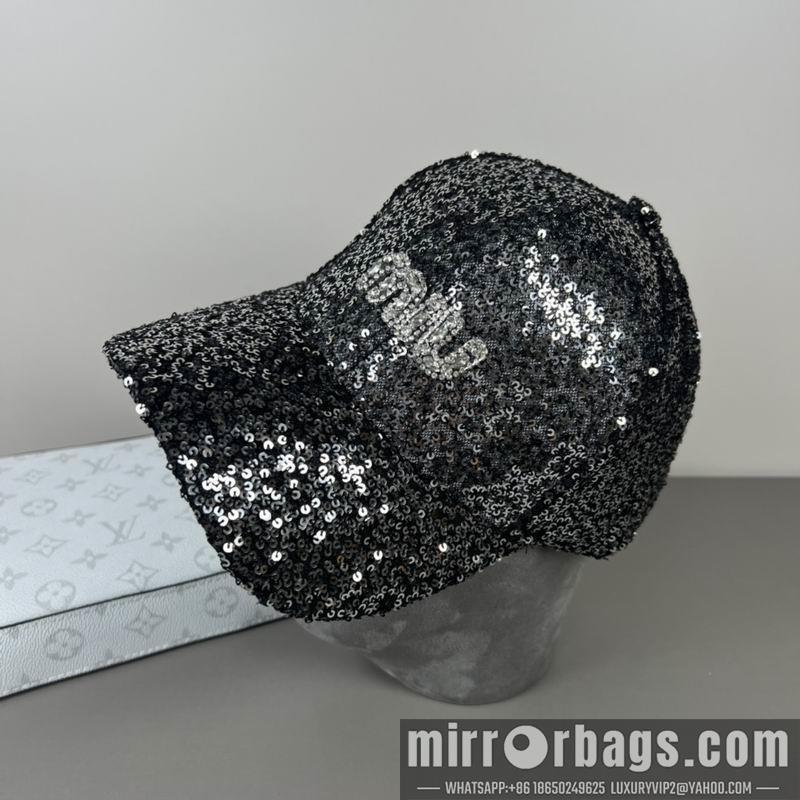 Replica Miumiu Cap dx40