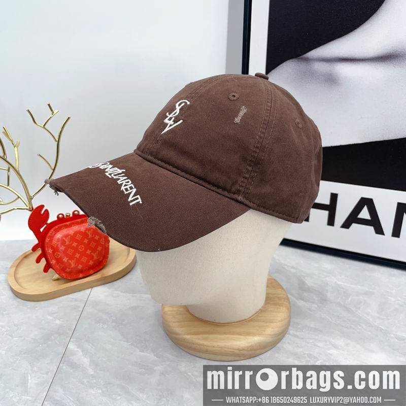 Replica YSL cap dx32