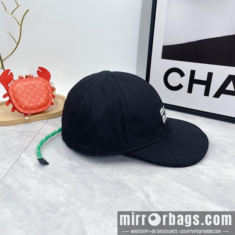 Replica Miumiu cap dx02